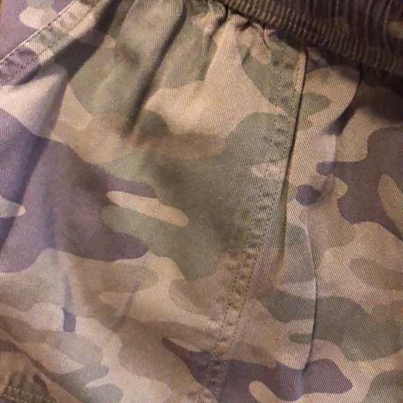 Camo Cargo Pants - Picture 3 of 3